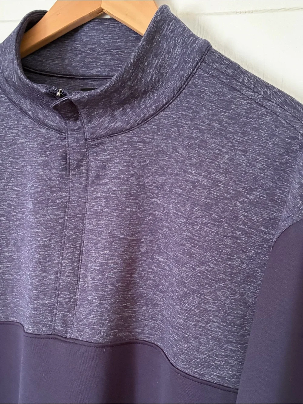 Footjoy Men’s Size L Long Sleeve 1/4 Zip Mock Neck Pullover Performance Sweater